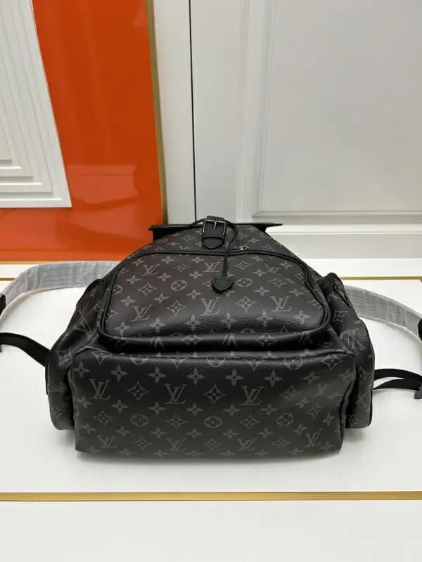 louis vuitton aaa qualite sac a dos  pour unisexe s_113b6a03